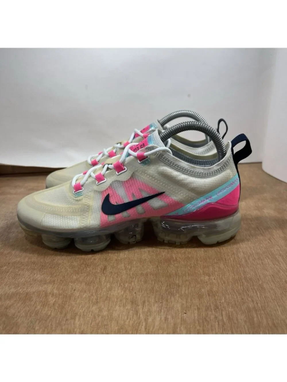 Nike Air Vapormax 2019 Women Size 8.5 Running Shoes Grey Pink AR6632-007
